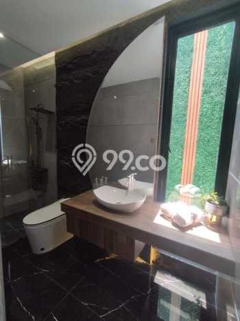 Ready to Use! Luxury House LT 105m2 Desain Elegan di Jakarta Garden City Ready to Use! Luxury House LT 105m2 Desain Elegan di Jakarta Garden City