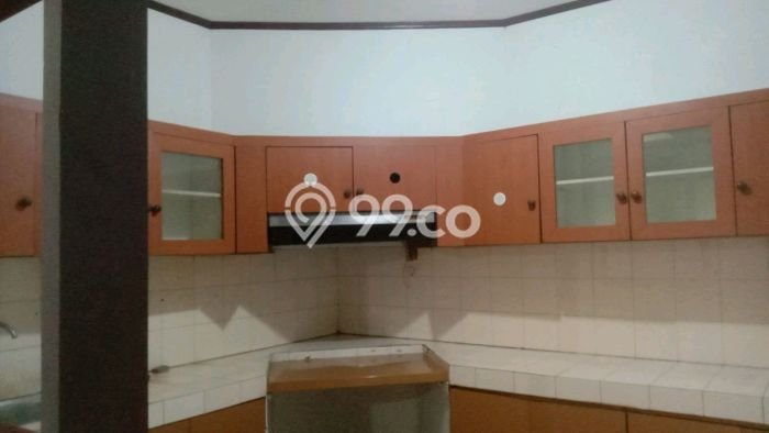 Rumah Elit Modern Tanpa Renovasi di Rawamangun Jakarta Timur Rumah Elit Modern Tanpa Renovasi di Rawamangun Jakarta Timur