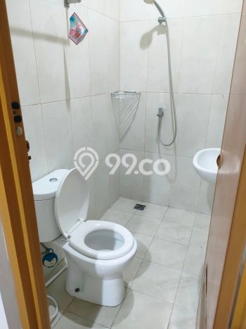 Lokasi strategis! Rumah siap pakai dikontrakkan di Cinere LB 300m2 Lokasi strategis! Rumah siap pakai dikontrakkan di Cinere LB 300m2