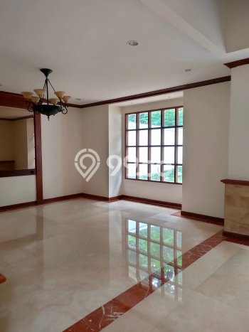 Disewakan Cepat Rumah Kondisi Bagus di Kawasan Cinere, Depok Disewakan Cepat Rumah Kondisi Bagus di Kawasan Cinere, Depok