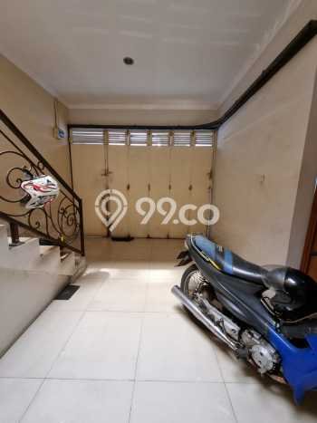 For Sale Rumah 7 Kamar Lokasi Ideal Bagus dan Strategis di Regol For Sale Rumah 7 Kamar Lokasi Ideal Bagus dan Strategis di Regol