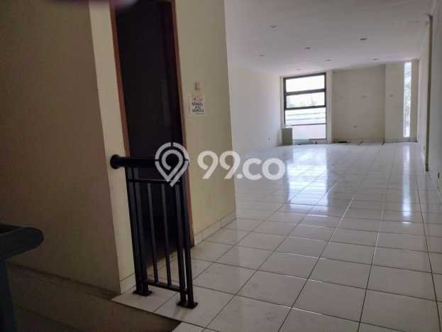 Ruko di , Luas 150m2m², Area Komersial, Strategis Ruko di , Luas 150m2m², Area Komersial, Strategis