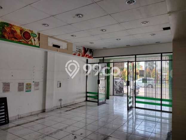 Ruko di , Luas 150m2m², Area Komersial, Strategis Ruko di , Luas 150m2m², Area Komersial, Strategis