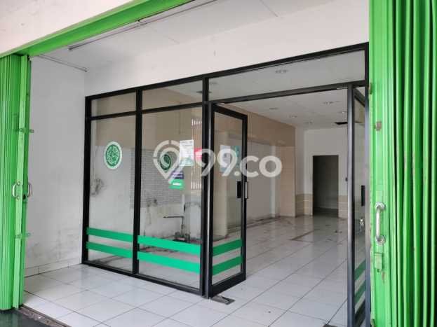 Ruko di , Luas 150m2m², Area Komersial, Strategis Ruko di , Luas 150m2m², Area Komersial, Strategis