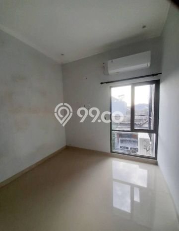 Rumah Luas Asri 3 KT Siap Pakai di Cikupa Citra Raya Tangerang Rumah Luas Asri 3 KT Siap Pakai di Cikupa Citra Raya Tangerang