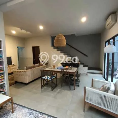 For Sale! Premium House LT 137m2 Desain Modern di Pondok Labu For Sale! Premium House LT 137m2 Desain Modern di Pondok Labu
