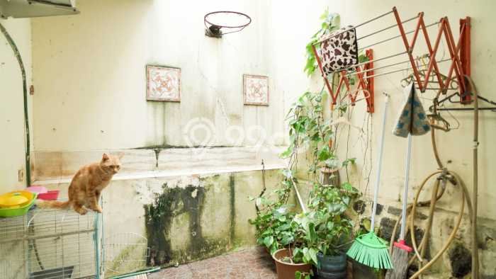Hunian Cantik Modern Lb 130m2 di Pancoran Mas, Depok Hunian Cantik Modern Lb 130m2 di Pancoran Mas, Depok