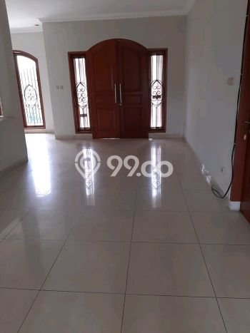 Disewakan Cepat Rumah Kondisi Baik di Kawasan Cinere, Depok Disewakan Cepat Rumah Kondisi Baik di Kawasan Cinere, Depok
