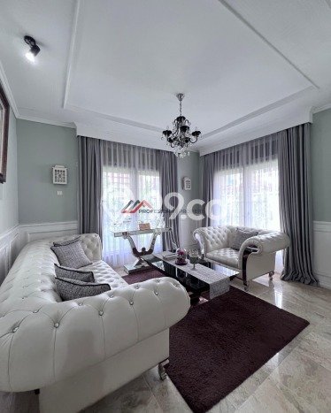 Hunian Mewah LB 350m2 Siap Huni Desain Elegan di Lebak Bulus, Jakarta Selatan Hunian Mewah LB 350m2 Siap Huni Desain Elegan di Lebak Bulus, Jakarta Selatan