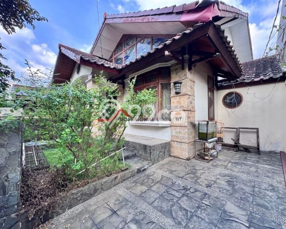 Dijual Rumah Mewah Elegan Dengan View Eksklusif di Kalibata, Jakarta Selatan Dijual Rumah Mewah Elegan Dengan View Eksklusif di Kalibata, Jakarta Selatan