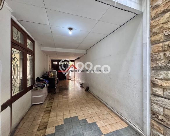 Dijual Rumah Mewah Elegan Dengan View Eksklusif di Kalibata, Jakarta Selatan Dijual Rumah Mewah Elegan Dengan View Eksklusif di Kalibata, Jakarta Selatan