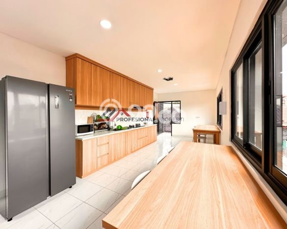 For Sale! Luxury House LT 600m2 Desain Modern di Ampera For Sale! Luxury House LT 600m2 Desain Modern di Ampera