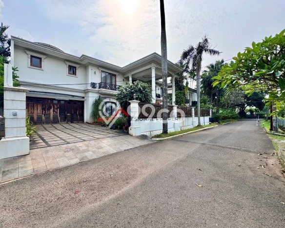 Hunian Super Elit dengan Akses Paling Strategis di Lebak Bulus, Jakarta Selatan Hunian Super Elit dengan Akses Paling Strategis di Lebak Bulus, Jakarta Selatan