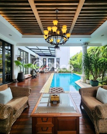 For Sale! Luxury House LT 730m2 Desain Modern di Kemang For Sale! Luxury House LT 730m2 Desain Modern di Kemang