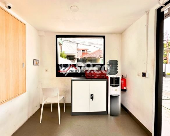 For Sale! Luxury House LT 600m2 Desain Modern di Ampera For Sale! Luxury House LT 600m2 Desain Modern di Ampera