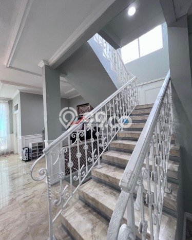 Hunian Mewah LB 350m2 Siap Huni Desain Elegan di Lebak Bulus, Jakarta Selatan Hunian Mewah LB 350m2 Siap Huni Desain Elegan di Lebak Bulus, Jakarta Selatan
