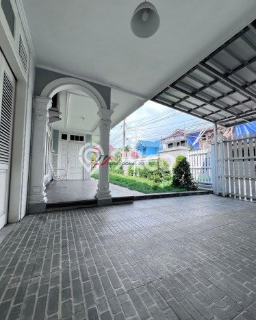 Hunian Mewah LB 350m2 Siap Huni Desain Elegan di Lebak Bulus, Jakarta Selatan Hunian Mewah LB 350m2 Siap Huni Desain Elegan di Lebak Bulus, Jakarta Selatan