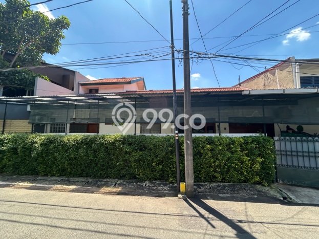 Rumah Luxury Modern Siap Huni di Cipinang Jakarta Timur Rumah Luxury Modern Siap Huni di Cipinang Jakarta Timur