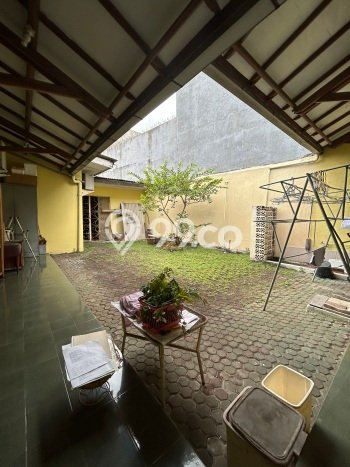 Jual Rumah Mewah Elegan Dengan View Eksklusif di Pondok Bambu, Jakarta Timur Jual Rumah Mewah Elegan Dengan View Eksklusif di Pondok Bambu, Jakarta Timur