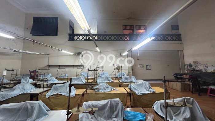 Rumah LT 354m² di Duren Sawit, Jakarta Timur - Lokasi Strategis Rumah LT 354m² di Duren Sawit, Jakarta Timur - Lokasi Strategis