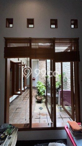 FEATURED! Rumah di Duren Sawit, 3 KT, Lokasi Strategis, LT 329m² Bangunan 300m² FEATURED! Rumah di Duren Sawit, 3 KT, Lokasi Strategis, LT 329m² Bangunan 300m²
