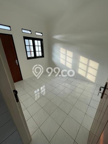 Rumah Modern Cantik 4 KT Bisa Langsung Pindah di Duren Sawit Rumah Modern Cantik 4 KT Bisa Langsung Pindah di Duren Sawit