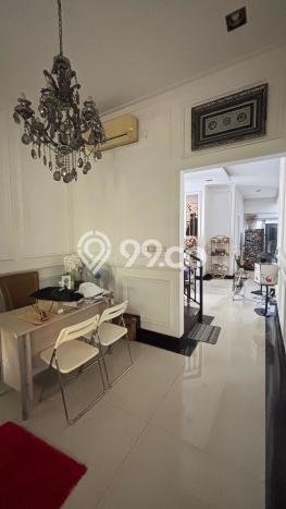 Dijual Rumah Luas Elegan Dengan View Eksklusif di Pondok Kelapa, Jakarta Timur Dijual Rumah Luas Elegan Dengan View Eksklusif di Pondok Kelapa, Jakarta Timur