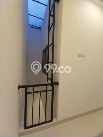 Jual Rumah Strategis Bagus Punya 3 KT di Cempaka Putih Jakarta Pusat SHM Jual Rumah Strategis Bagus Punya 3 KT di Cempaka Putih Jakarta Pusat SHM