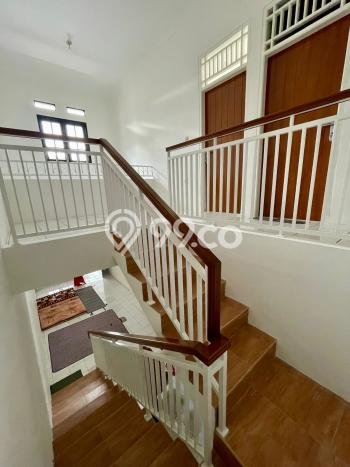 Rumah Modern Cantik 4 KT Bisa Langsung Pindah di Duren Sawit Rumah Modern Cantik 4 KT Bisa Langsung Pindah di Duren Sawit