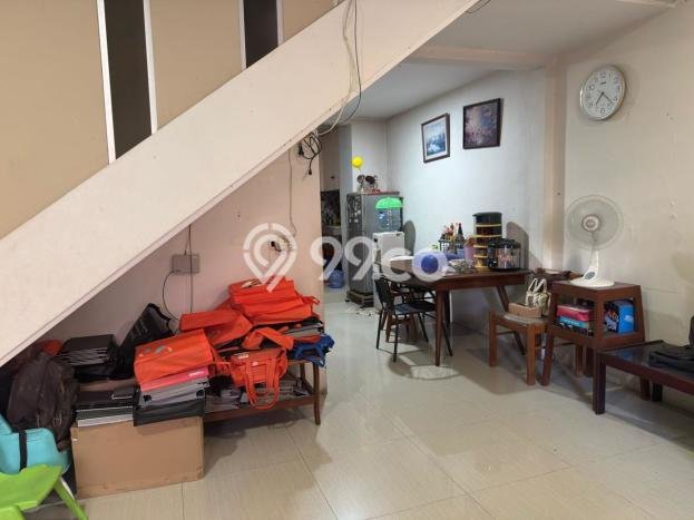 Rumah 3 KT 2 KM di Lokasi Strategis Kelapa Gading, Jakarta Utara Rumah 3 KT 2 KM di Lokasi Strategis Kelapa Gading, Jakarta Utara