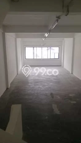Ruko Disewa di Tanah Abang, Jakarta Pusat, LT 120m2 / LB 200m2 Ruko Disewa di Tanah Abang, Jakarta Pusat, LT 120m2 / LB 200m2