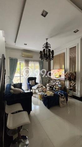 Dijual Rumah Luas Elegan Dengan View Eksklusif di Pondok Kelapa, Jakarta Timur Dijual Rumah Luas Elegan Dengan View Eksklusif di Pondok Kelapa, Jakarta Timur