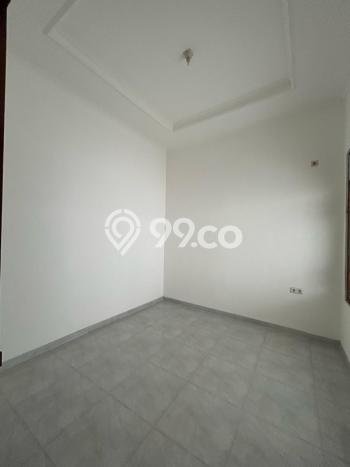 KESEMPATAN TERBAIK! Rumah di Duren Sawit, 2 KT, Ready, LT 96m² Bangunan 54m² KESEMPATAN TERBAIK! Rumah di Duren Sawit, 2 KT, Ready, LT 96m² Bangunan 54m²