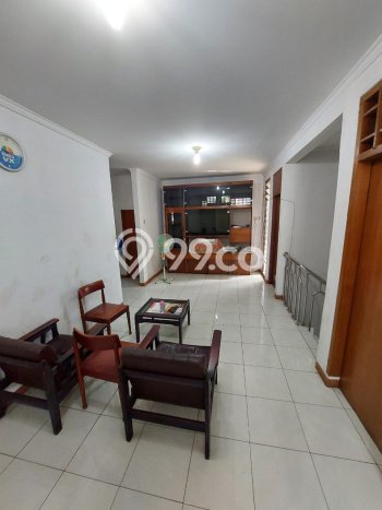 Rumah LT 121m² di Kelapa Gading, Dekat Kelapa Gading, Jakarta Utara, Jakarta Utara Rumah LT 121m² di Kelapa Gading, Dekat Kelapa Gading, Jakarta Utara, Jakarta Utara