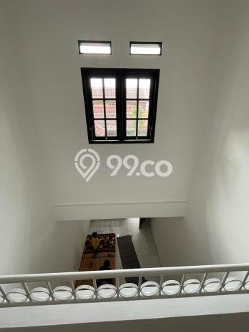 Rumah Modern Cantik 4 KT Bisa Langsung Pindah di Duren Sawit Rumah Modern Cantik 4 KT Bisa Langsung Pindah di Duren Sawit