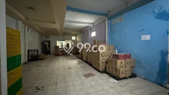 Unit Gudang Disewakan di Sunter di Area Ramai & Strategis Unit Gudang Disewakan di Sunter di Area Ramai & Strategis