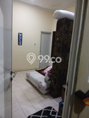 Hunian Strategis 3 KT LB 100m2 Kondisi Bagus di Condet Hunian Strategis 3 KT LB 100m2 Kondisi Bagus di Condet