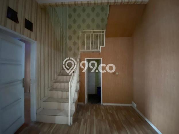 Dijual Hunian Rumah Nyaman 5 Kamar di Condet, Jakarta Timur Dijual Hunian Rumah Nyaman 5 Kamar di Condet, Jakarta Timur