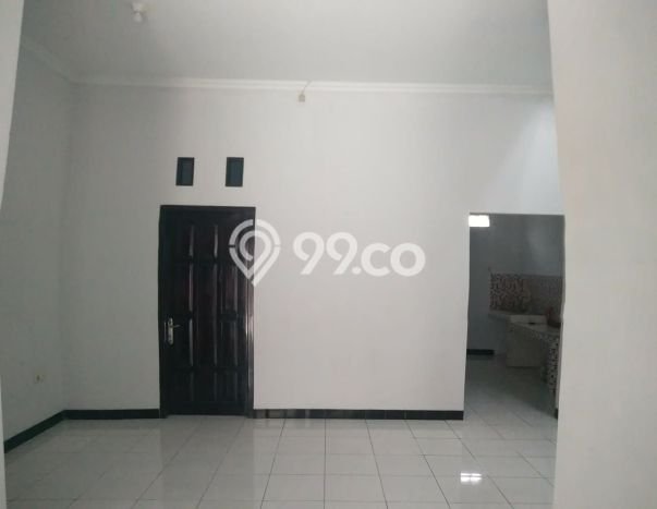Disewakan Rumah Harga Terjangkau di Condet Jakarta Timur dengan 4 Kamar Tidur Disewakan Rumah Harga Terjangkau di Condet Jakarta Timur dengan 4 Kamar Tidur