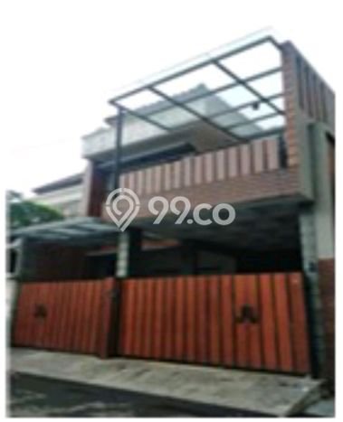 Rumah area Condet, 5 KT, Dekat Pusat Kota, LT 129m² LB 200m² Rumah area Condet, 5 KT, Dekat Pusat Kota, LT 129m² LB 200m²