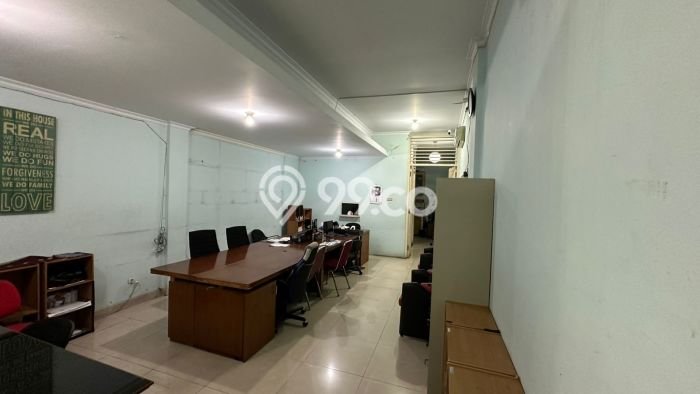 Ruko Bagus Dijual LB 230m2 Lokasi Strategis Jakarta Timur Area Cocok untuk Berbisnis Ruko Bagus Dijual LB 230m2 Lokasi Strategis Jakarta Timur Area Cocok untuk Berbisnis