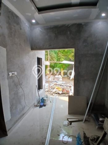 Siap Huni Rumah Minimalis & Modern LB 56m2 di Condet Siap Huni Rumah Minimalis & Modern LB 56m2 di Condet