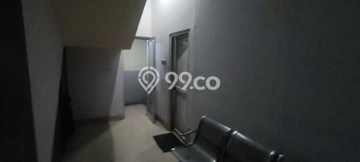 Ruko Dijual di Pasar Rebo LT 74m2, LB 126m2 Solusi Investasi Cerdas Ruko Dijual di Pasar Rebo LT 74m2, LB 126m2 Solusi Investasi Cerdas