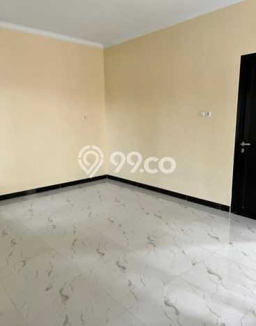 PENAWARAN EKSKLUSIF! Rumah di Lenteng Agung, 3 KM, Area Premium, LT 116m² Bangunan 130m² PENAWARAN EKSKLUSIF! Rumah di Lenteng Agung, 3 KM, Area Premium, LT 116m² Bangunan 130m²