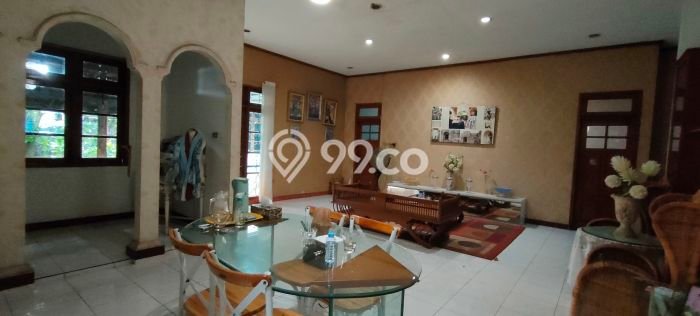 For Sale! Luxury House LT 700m2 Desain Modern di Pekayon For Sale! Luxury House LT 700m2 Desain Modern di Pekayon