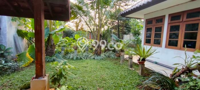 For Sale! Luxury House LT 700m2 Desain Modern di Pekayon For Sale! Luxury House LT 700m2 Desain Modern di Pekayon