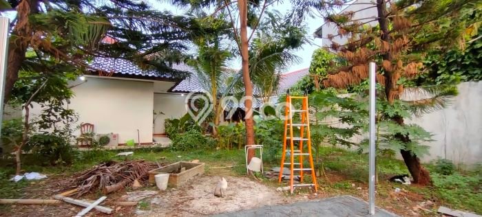 For Sale! Luxury House LT 700m2 Desain Modern di Pekayon For Sale! Luxury House LT 700m2 Desain Modern di Pekayon