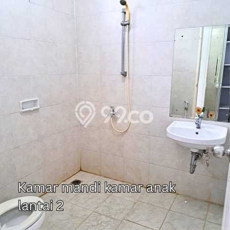 UNIT TERBATAS! Rumah di Cakung, 3 KM, Luas 188m² LB 160m² UNIT TERBATAS! Rumah di Cakung, 3 KM, Luas 188m² LB 160m²