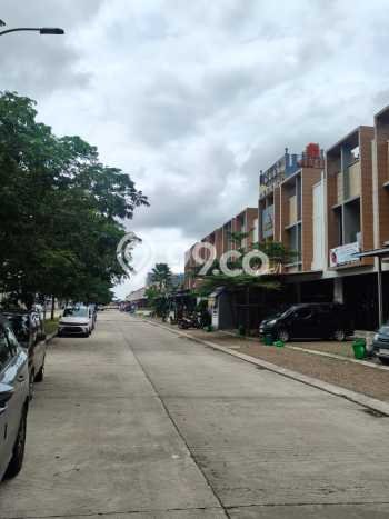 Unit Ruko Paling Strategis di Cakung Jakarta Timur dengan LB 90m2 Unit Ruko Paling Strategis di Cakung Jakarta Timur dengan LB 90m2