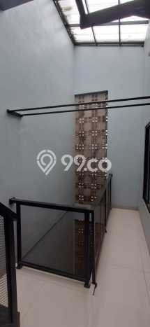 Rumah Modern 4 KT LT 108m2 di Harapan Indah Rumah Modern 4 KT LT 108m2 di Harapan Indah